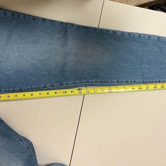 J. Crew High Rise Med Wash Button Fly Cotton Tensel All Day Stretch Jeans Sz 31 - Picture 12 of 16